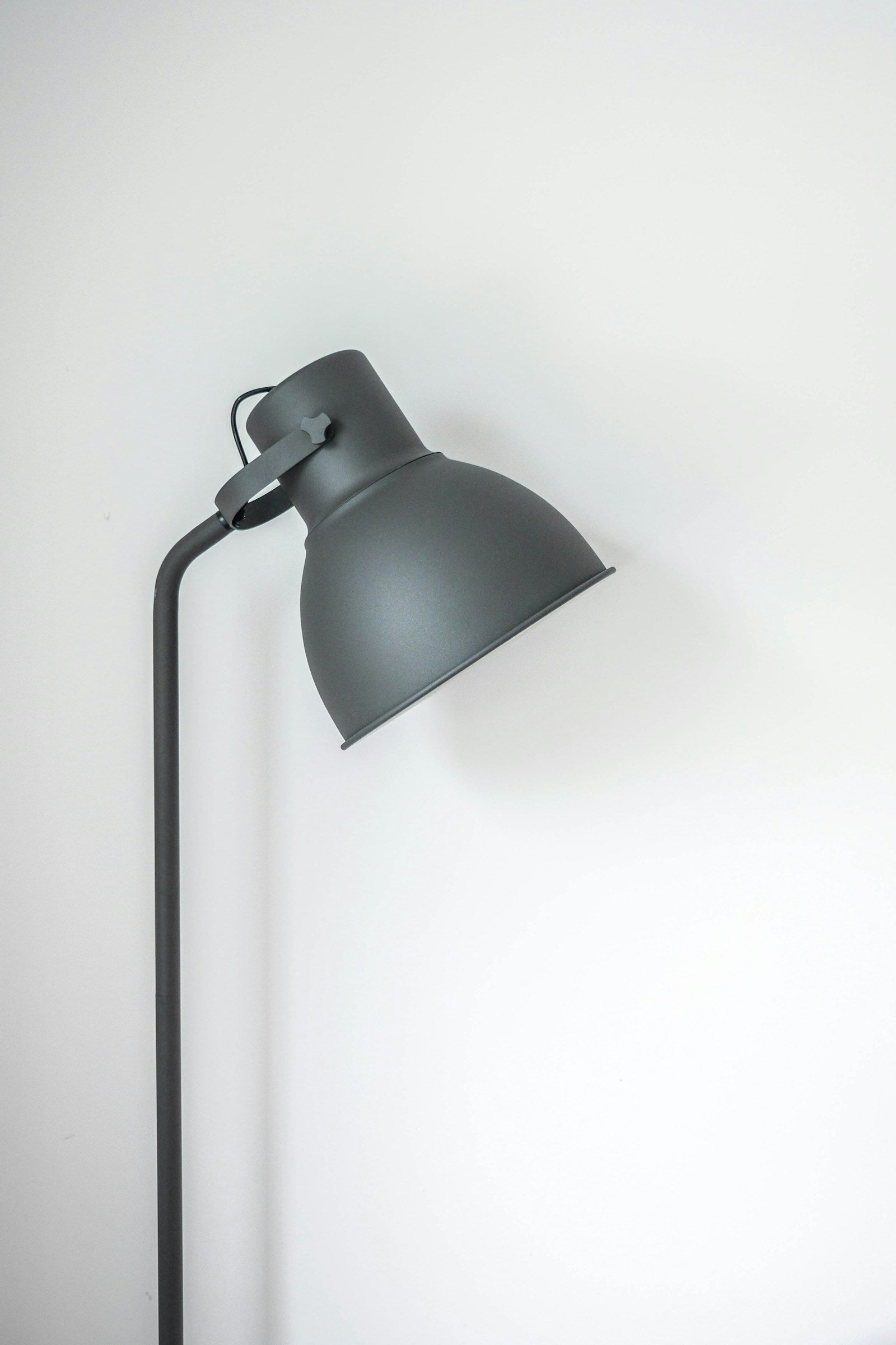 Adjustable USB LED Desk Lamp